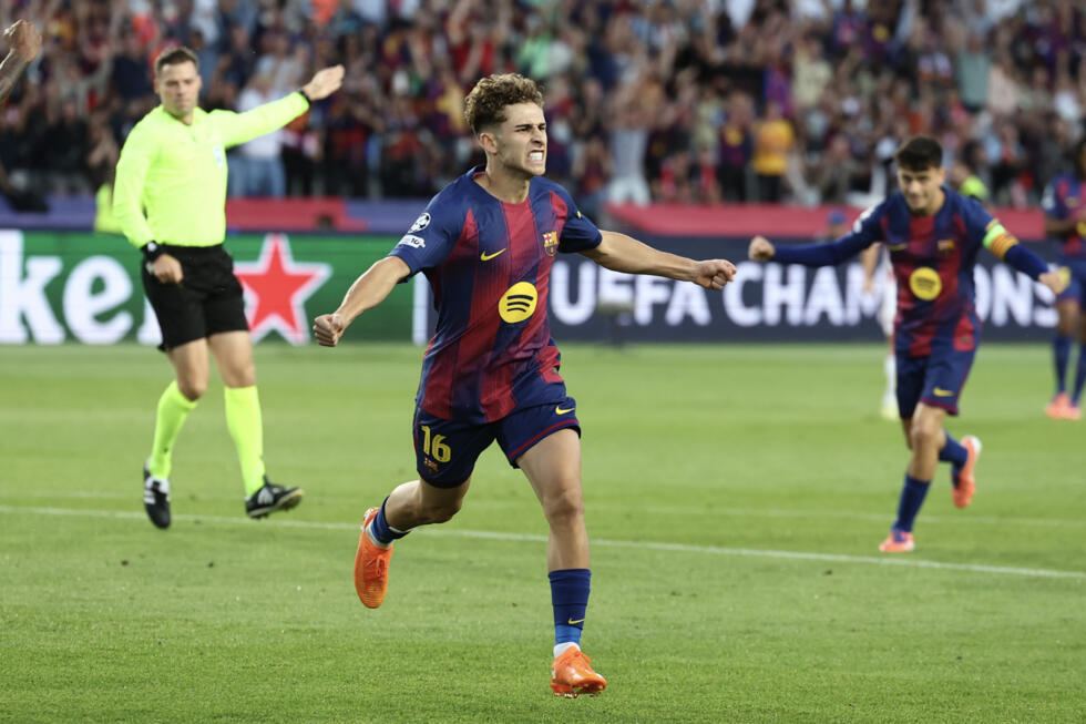 PSG hit seven, while Barcelona, Arsenal and PSV run riot on record-breaking Champions League night